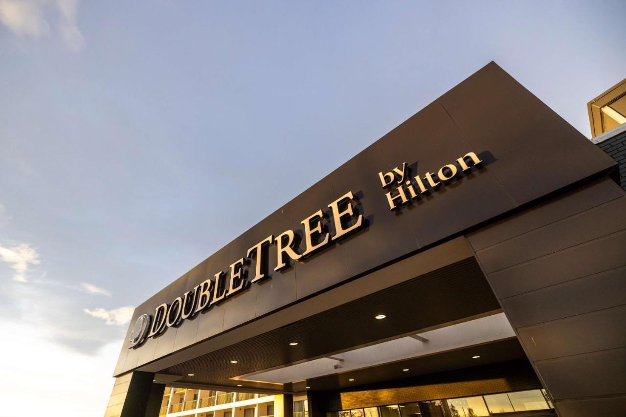 Doubletree By Hilton Calgary North Hotel Kültér fotó