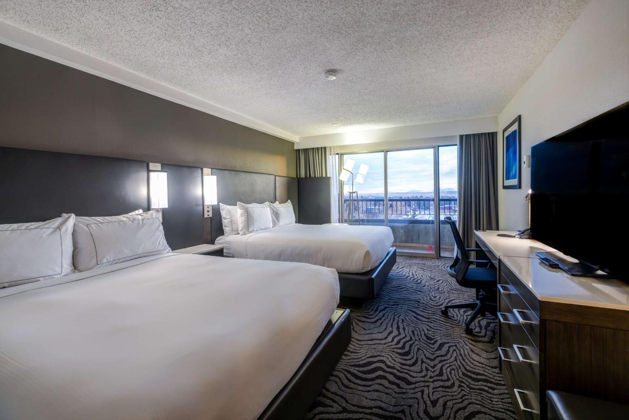 Doubletree By Hilton Calgary North Hotel Kültér fotó